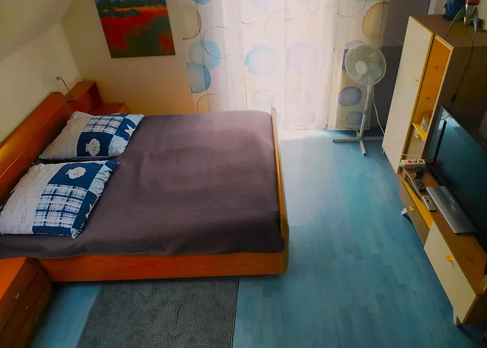 Quarto em Acomodações Particulares Auf Zwei Ebenen Leopoldshohe